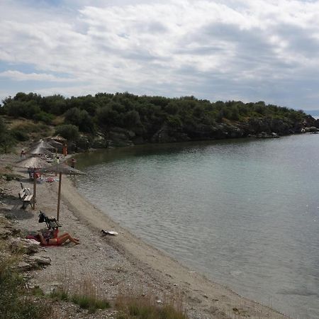 Beach Front House With View Marathos  Kültér fotó