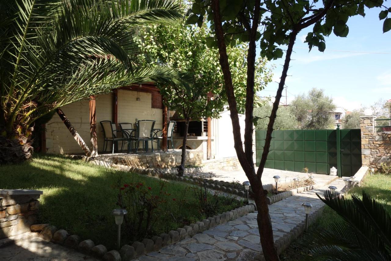 Beach Front House With View Marathos  Kültér fotó