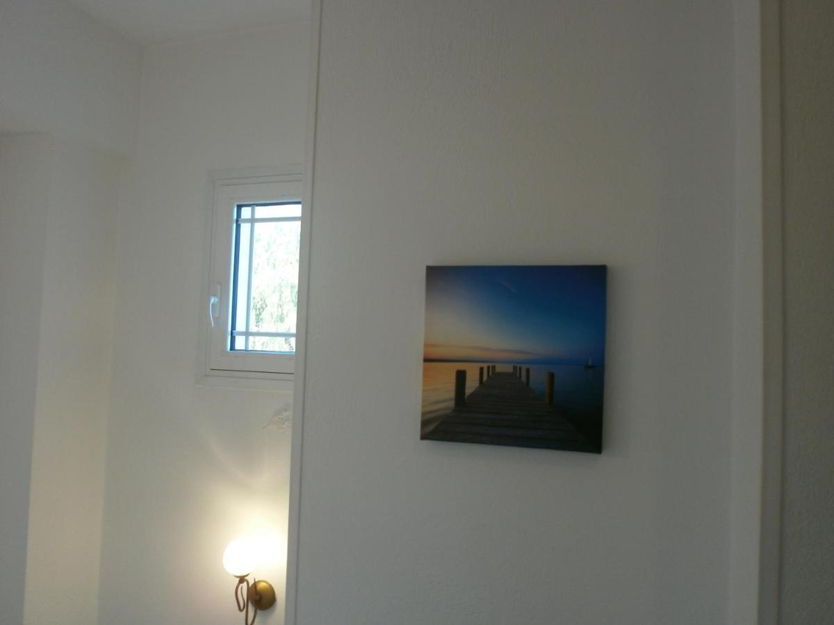Beach Front House With View Marathos  Kültér fotó