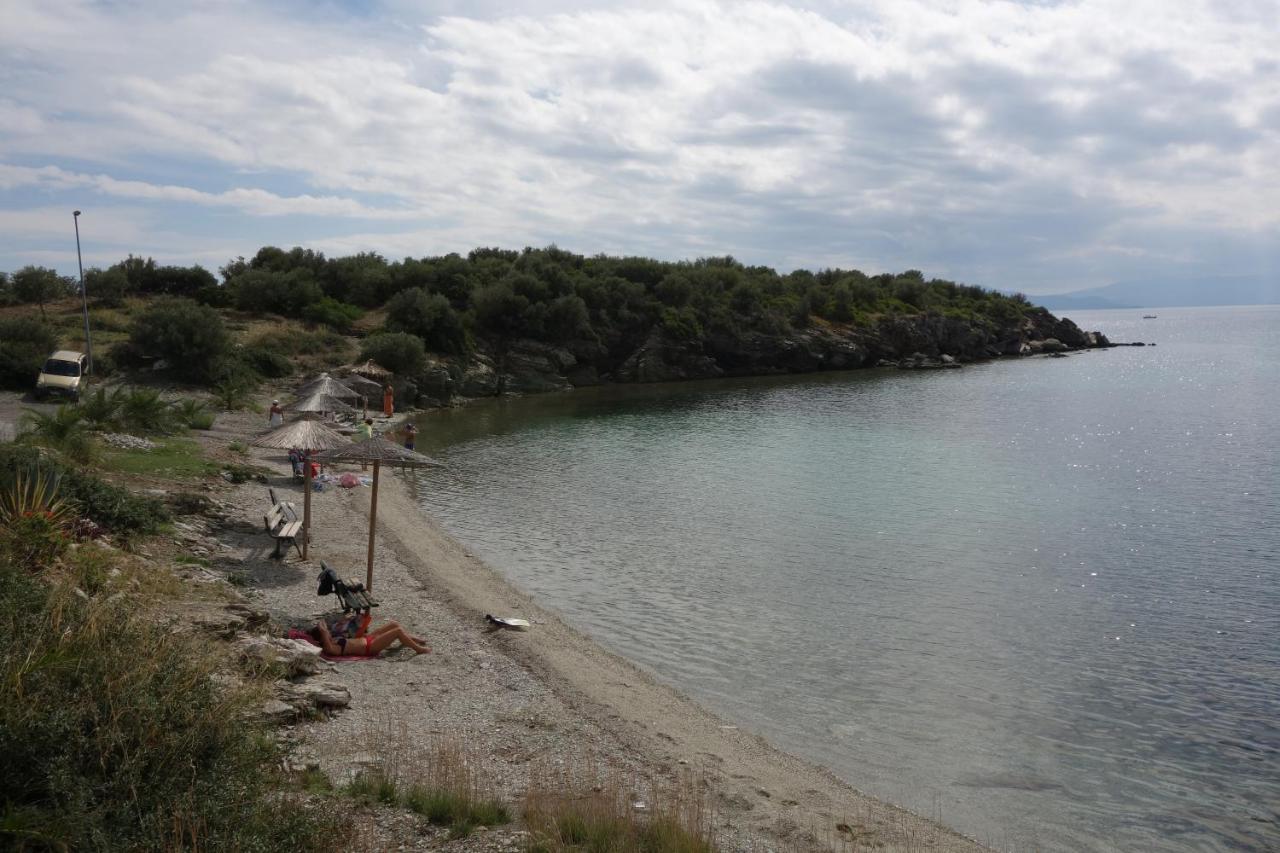 Beach Front House With View Marathos  Kültér fotó